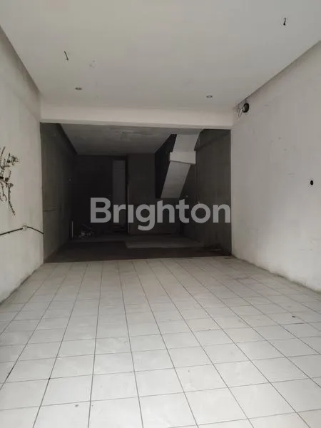 image RUKO STRATEGIS PUSAT KOTA KEDIRI (2)