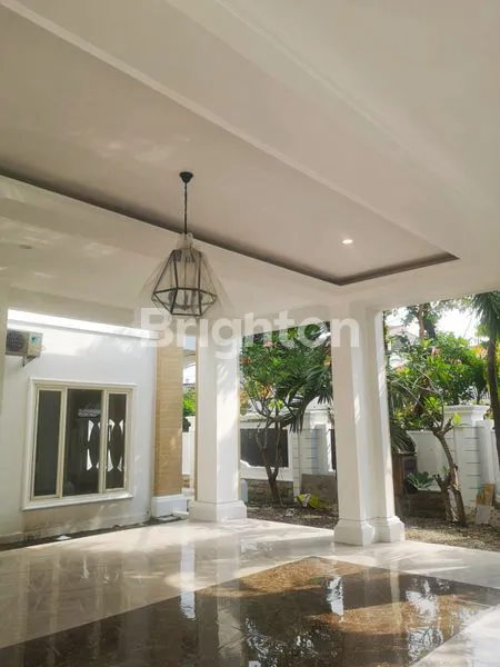 image RUMAH JL. COKROAMINOTO HOOK SAWUNGGALING LOKASI PUSAT KOTA STRATEGIS DEKAT RAYA DARMO, DIPONEGORO, PUSAT BISNIS DAN KOMERSIAL (2)