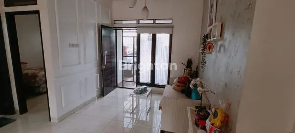 image RUMAH NYAMAN DI SAYAP BATUNUNGGAL (2)