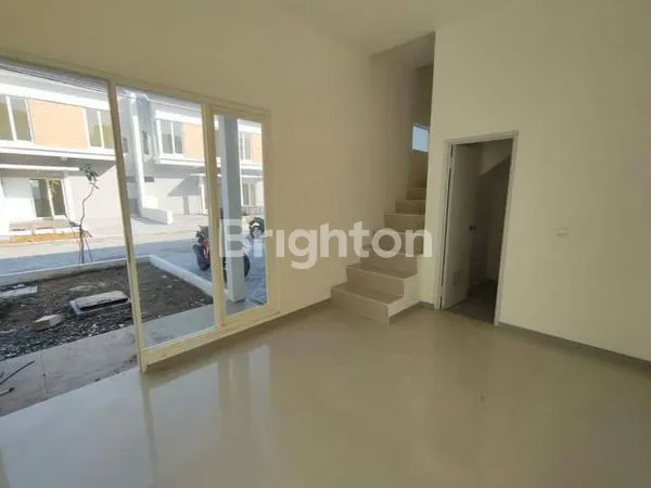 image RUMAH 2 LANTAI GRATIS BIAYA2 (5)