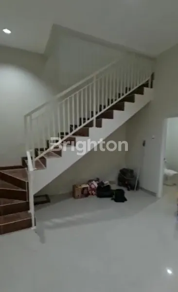 image NEW KUTISARI INDAH SIAP HUNI ROW JALAN KEMBAR BERADA DI PUSAT KOTA + DAPAT BONUS  (2)