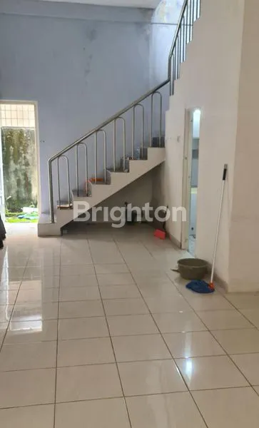 image RUKO TENGAH KOTA (4)