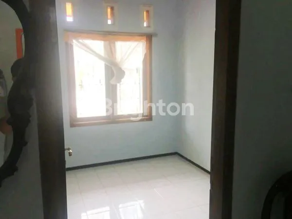 image RUMAH BAGUS 3 LT KOKOH SIAP HUNI HARGA MURAH DI BANDULAN KOTA MALANG (3)