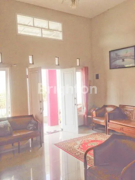 image RUMAH MODERN MINIMALIS BAGUS SIAP HUNI DI SULFAT PANDANWANGI KOTA MALANG (5)