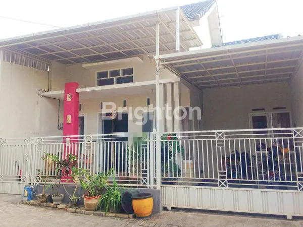 image RUMAH MODERN MINIMALIS BAGUS SIAP HUNI DI SULFAT PANDANWANGI KOTA MALANG (7)