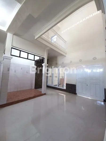 image RUMAH DI RENOVASI TAMPAK BARU GRESS (5)