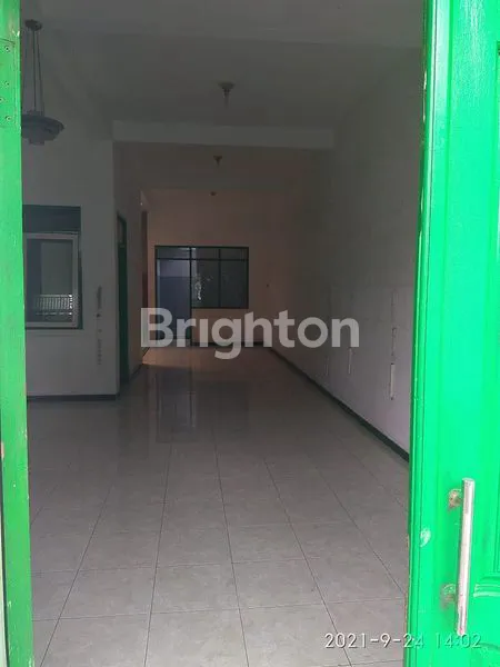 image RUMAH DI RAYA ASRIKATON PAKIS MALANG (12)
