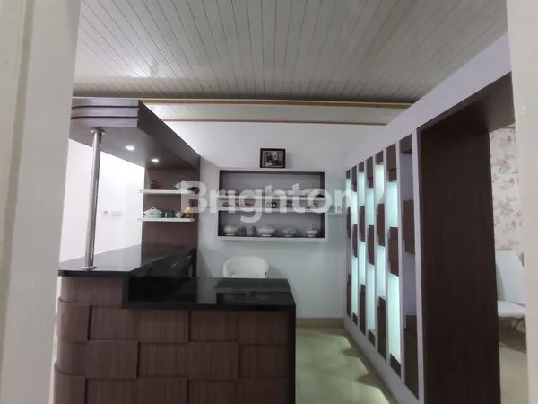 image RUMAH DENGAN DEKOR KEREN TENGAH KOTA (8)