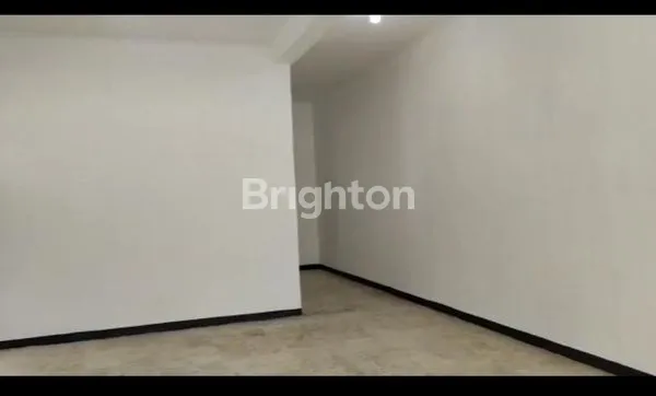 image BANGUNAN UNTUK KANTOR, SHOWROOM, COUNTER TELEPON SELULAR (3)