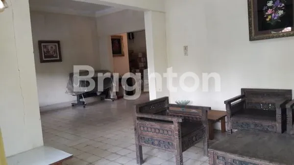 image RUMAH VILLA STRATEGIS SANGAT COCOK BUAT SEGALA USAHA KARNA BERADA DI NOLL JALAN RAYA  JANTUNG KOTA WISATA BATU (7)