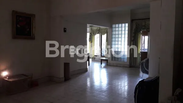 image RUMAH VILLA STRATEGIS SANGAT COCOK BUAT SEGALA USAHA KARNA BERADA DI NOLL JALAN RAYA  JANTUNG KOTA WISATA BATU (8)