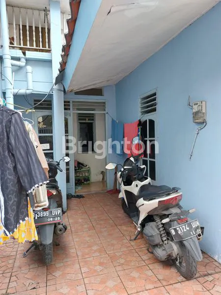 image RUMAH 2 LANTAI MURAH SIAP HUNI  (3)