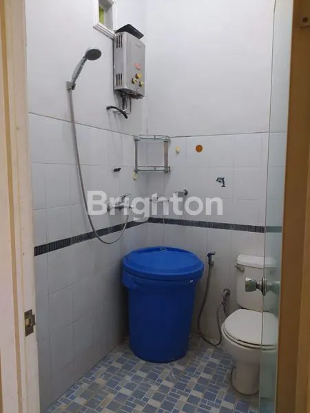 image RUMAH SIAP HUNI KOSONGAN DI PALEM PERTIWI MENGANTI GRESIK (8)