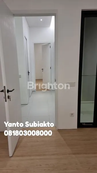 image NEW BRAND 3 LANTAI SIAP HUNI STRATEGIS SEMI FURNISH GUDANG TERPISAH  (4)