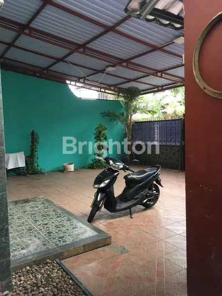 image HUNIAN MEWAH ADA KOLAM RENANG DI RADAR AURI (2)