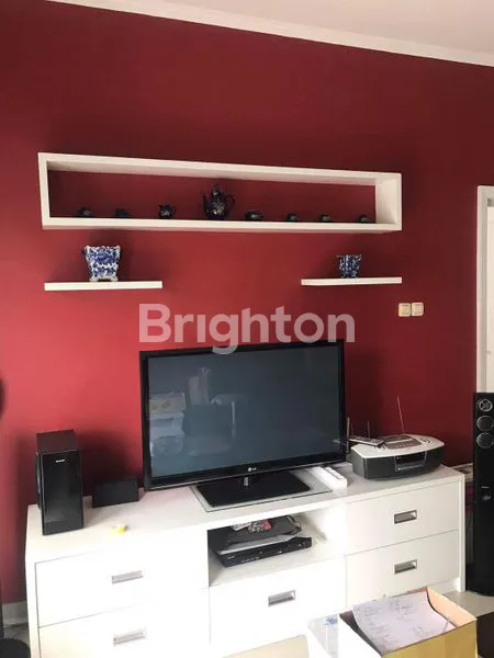 image RUMAH CANTIK 2,5 LANTAI DI KAWASAN ELITE STRATEGIS DI BOGOR (5)