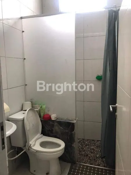 image RUMAH CANTIK 2,5 LANTAI DI KAWASAN ELITE STRATEGIS DI BOGOR (8)