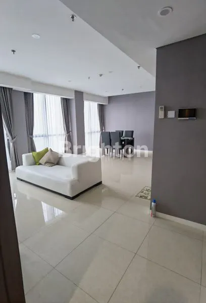 image PENTHOUSE YUKATA DENGAN PRIVATE LIFT FULL FURNISH ALAM SUTERA TANGERANG (1)