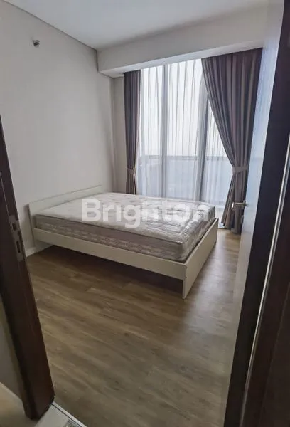 image PENTHOUSE YUKATA DENGAN PRIVATE LIFT FULL FURNISH ALAM SUTERA TANGERANG (2)