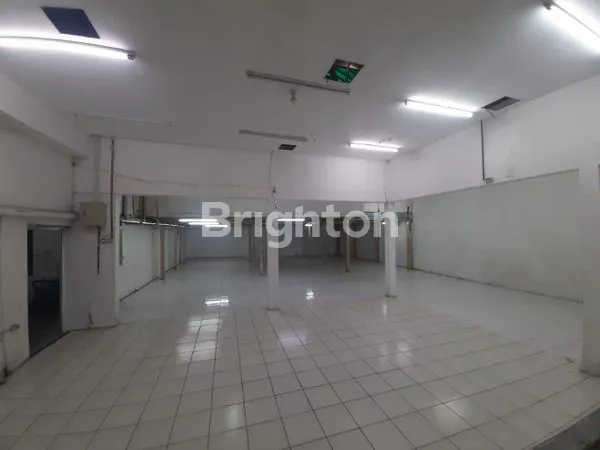 image RUMAH & GUDANG TENGAH KOTA (1)