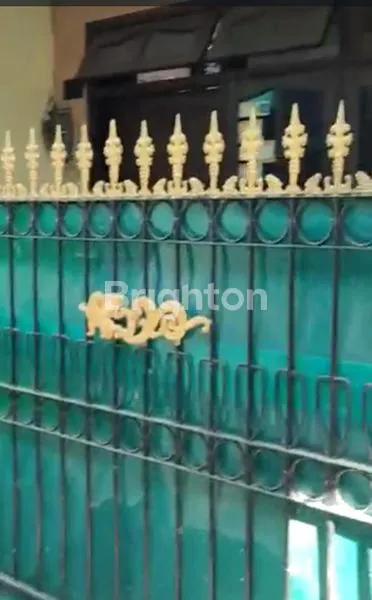 image SURABAYA PUSAT,RUMAH TENGAH KOTA,DEKAT SMP 10 NEGERI SURABAYA (3)