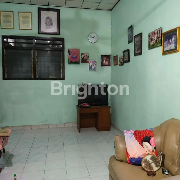 image RUMAH DENGAN USAHA KOS, STRATEGIS TENGAH KOTA DI SEMARANG TENGAH (3)