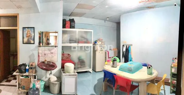 image RUMAH SECONDARY TERAWAT DI BABATAN PILANG, JALAN UTAMA (2)