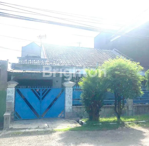 image RUMAH SECONDARY TERAWAT DI BABATAN PILANG, JALAN UTAMA (1)