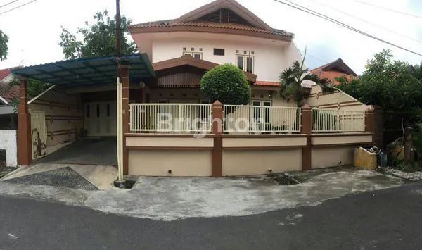 image RUMAH KOMERSIAL AREA PUCANG ANOM TIMUR YANG SIAP HUNI, PUSAT KOTA SURABAYA (1)