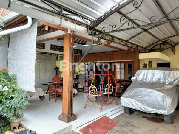 image RUMAH DIKAWASAN ELITE DAN MASIH TERAWAT, LOKASI GAJAH MUNGKUR SEMARANG (2)