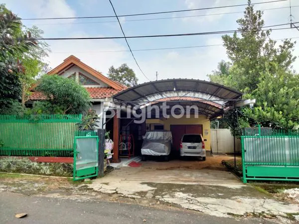 image RUMAH DIKAWASAN ELITE DAN MASIH TERAWAT, LOKASI GAJAH MUNGKUR SEMARANG (4)