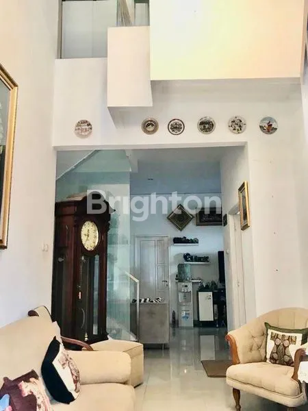 image RUMAH HOOK DAN MEWAH DI BUKIT SARI (7)