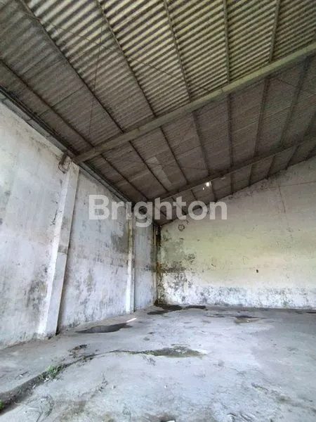 image GUDANG AKSES TRONTON DEKAT AIRPORT KEDIRI (4)