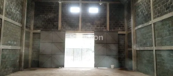 image MURAH GUDANG GUNUNG ANYAR SIAP PAKAI STRATEGIS (5)