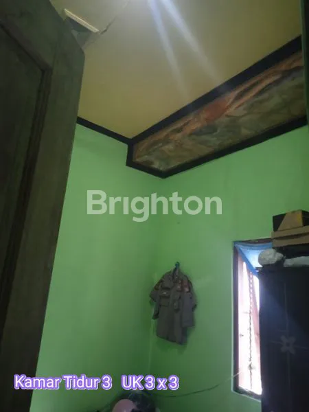 image RUMAH HOOK PINGGIR JALAN HIDUP DI MUSTIKAJAYA (3)