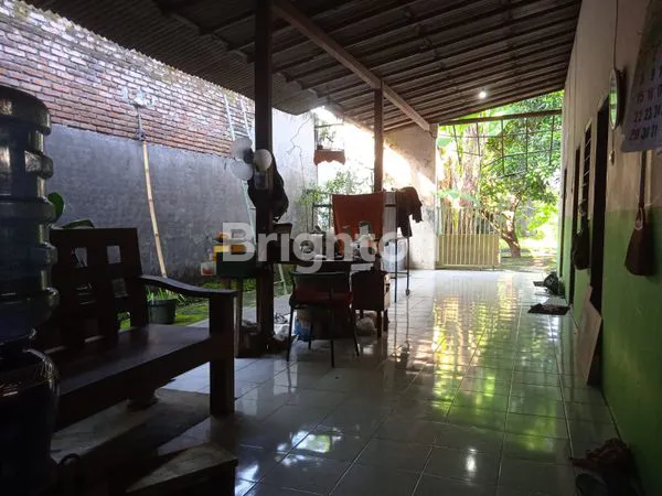 image RUMAH DI JALAN PAMENANG KEDIRI (5)