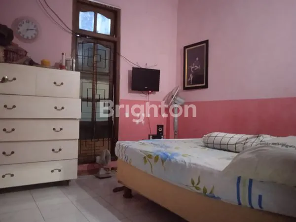 image RUMAH DI JALAN PAMENANG KEDIRI (3)