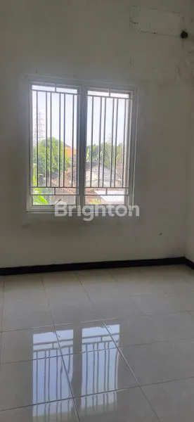 image RUMAH DI JAJAR SOLO (3)