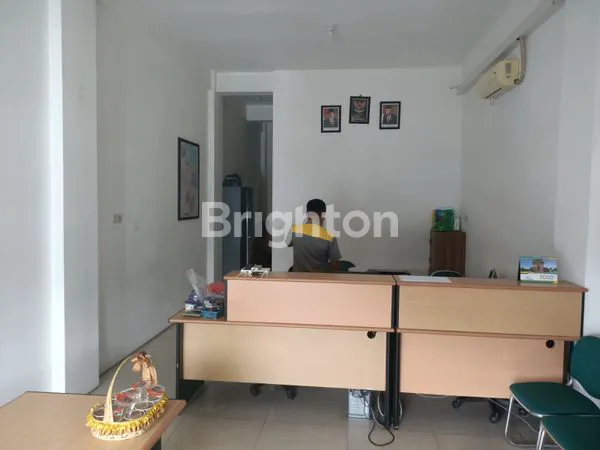 image RUKO 3 LANTAI RUKO CITY 9 KEBOMAS GRESIK (3)