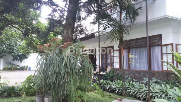 image RUMAH ASRI SEJUK DAN NYAMAN (4)