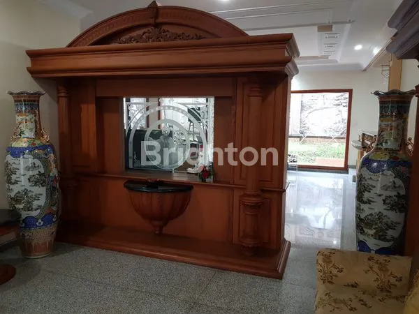 image RUMAH MEWAH CANTIK INDAH BUKIT DARMO GOLF (5)