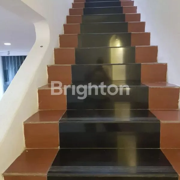 image RUKO MENTENG 3 LANTAI BINTARO JAYA (6)