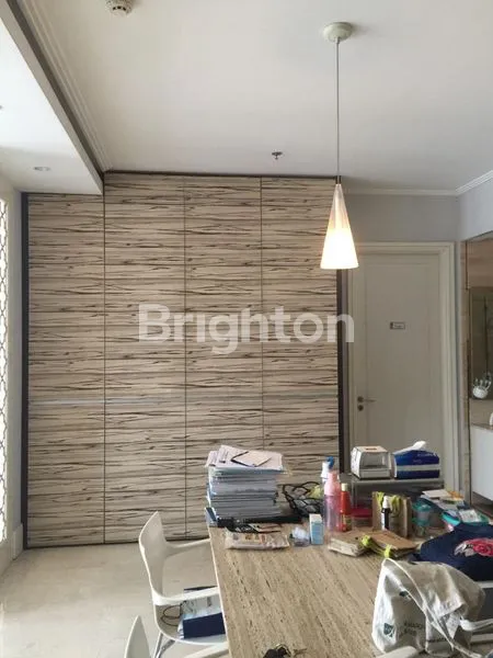 image APARTEMEN ELITE SOMERSET BERLIAN, PERMATA HIJAU 3BR FULL FURNISH (7)