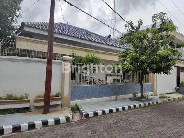 image RUMAH TERAWAT AREA EXCUTIVE SURABAYA BARAT (1)