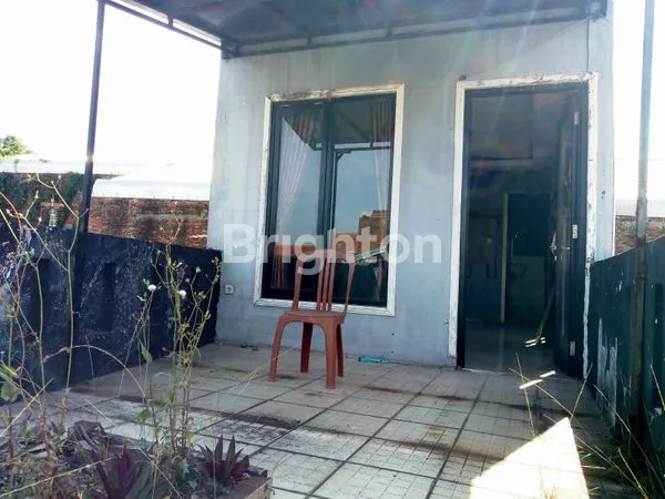 image RUMAH DI KAWASAN KOST CIKUTRA BANDUNG (8)