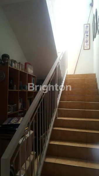 image RUMAH 2 LANTAI PERUM GREEN PARK REGENCY SIDOARJO BAGUS SIAP HUNI (6)