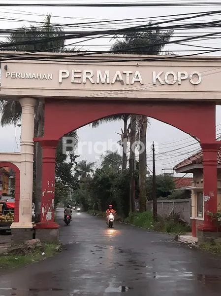 image KOMPLEK PERUMAHAN PERMATA KOPO (2)