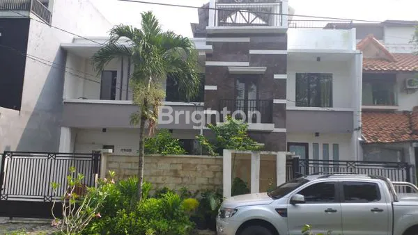 image BABATAN PRATAMA, 2 RUMAH JADI 1 VIEW GUNUNG ARJUNA, SIAP HUNI, PADAT PENDUDUK, MURAH BU (1)