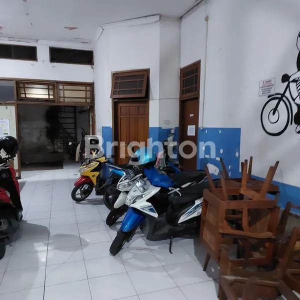 image RUMAH DERETAN MADAM CHANG DARMO PERMAI 0 JALAN RAYA (2)