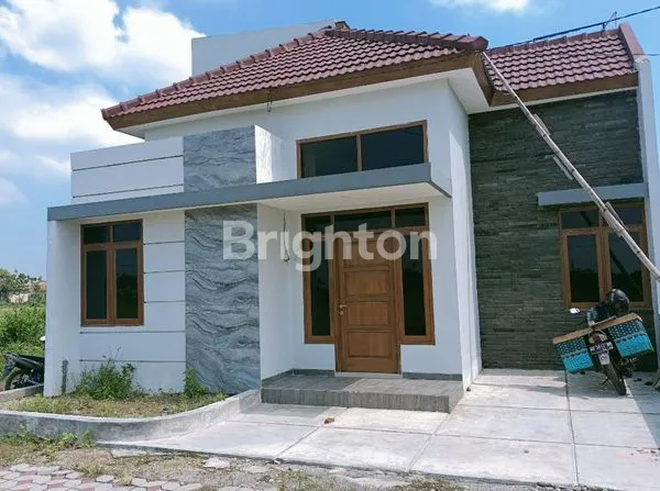 image PERUMAHAN DI SELATAN DR OEN SOBA (1)